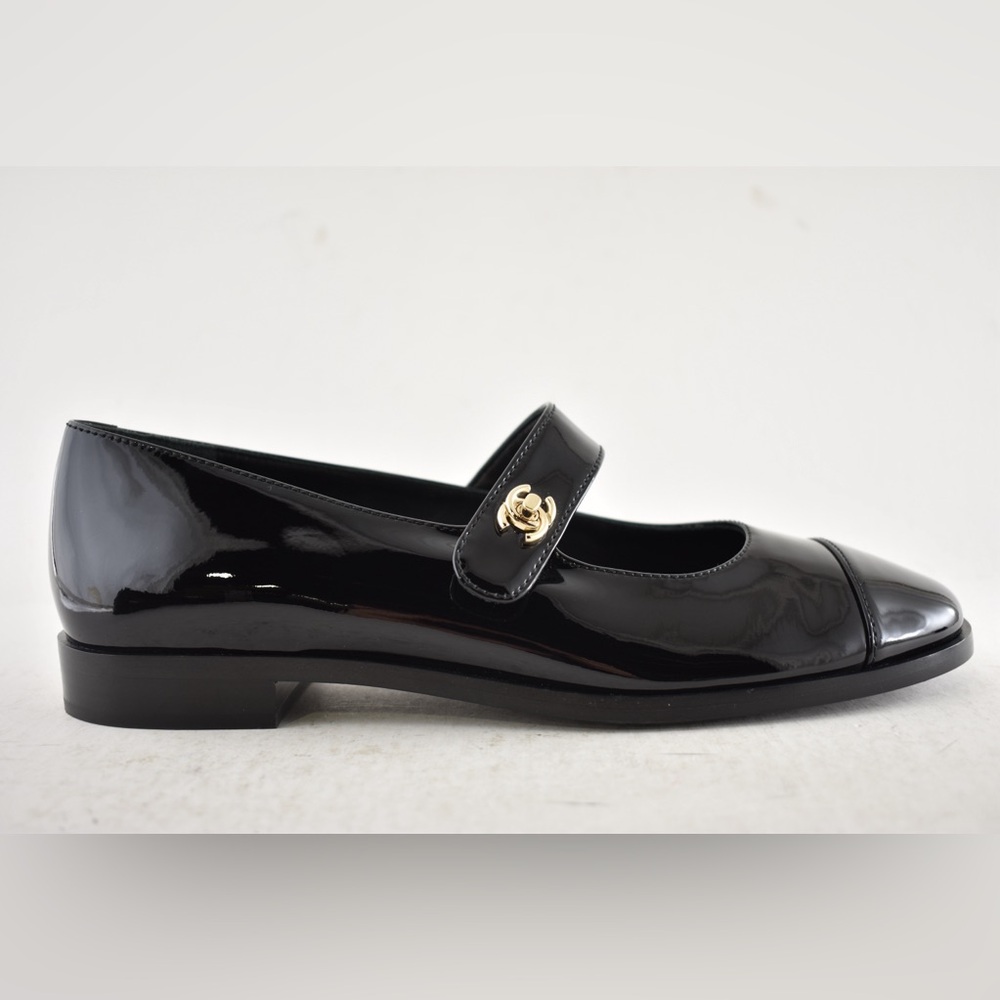 Chanel REV Black Patent Turnlock CC Mary Jane Moccasin Ballet Loafer Flat 36 - Picture 2 of 16